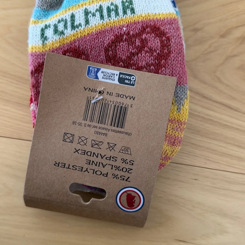 NWT Wool Winter Socks Patterned Design Made in China Bought in France Size 6-8 W